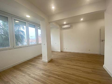 Apartamento T1 em Faro