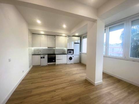 Apartamento T1 em Faro