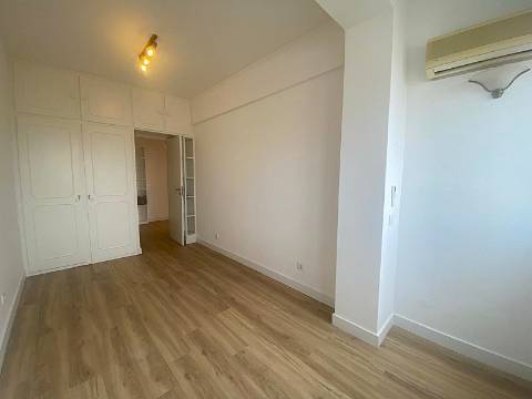 Apartamento T1 em Faro