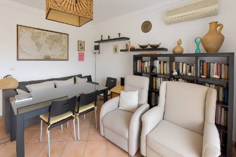 Andar de Moradia T1+2 Manta Rota Arrendamento Outubro a Maio