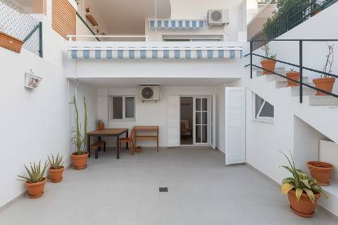 Andar de Moradia T1+2 Manta Rota Arrendamento Outubro a Maio