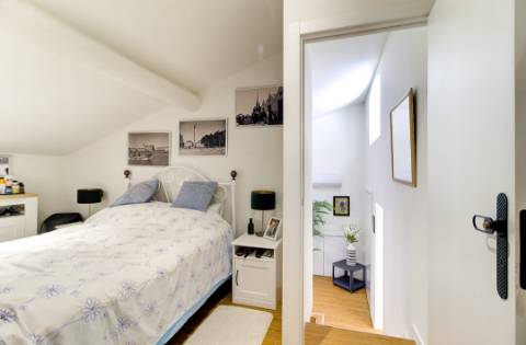 Duplex de Charme em Mosteiro Histórico com Terraço e Vista para o Castelo