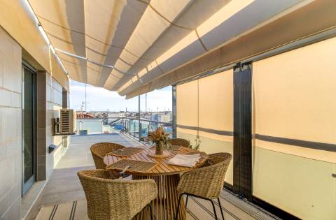 Penthouse de Prestígio com Terraço Panorâmico e Vista Rio e Mar | Vila Real de Santo António
