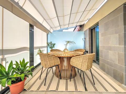 Penthouse de Prestígio com Terraço Panorâmico e Vista Rio e Mar | Vila Real de Santo António
