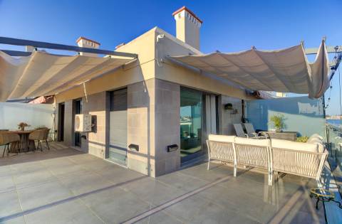 Penthouse de Prestígio com Terraço Panorâmico e Vista Rio e Mar | Vila Real de Santo António