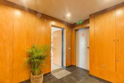 Penthouse de Prestígio com Terraço Panorâmico e Vista Rio e Mar | Vila Real de Santo António