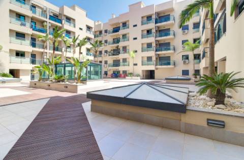 Penthouse de Prestígio com Terraço Panorâmico e Vista Rio e Mar | Vila Real de Santo António