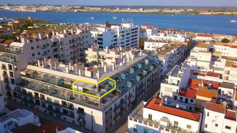 Penthouse de Prestígio com Terraço Panorâmico e Vista Rio e Mar | Vila Real de Santo António