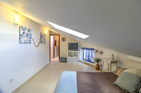 Duplex de prestígio com garagem privativa e vista rio - Vila Real de Santo António