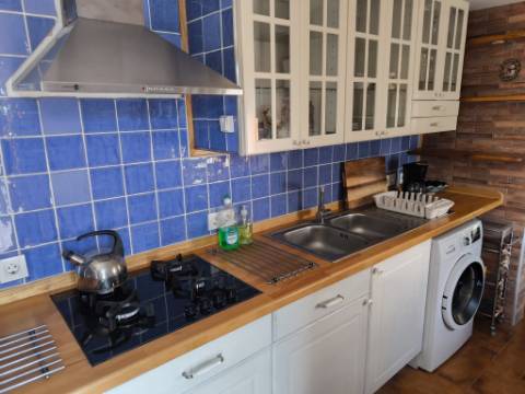 MORADIA T1 - ARRENDAMENTO ANUAL - NO CENTRO DA ALDEIA DO AZINHAL EM CASTRO MARIM - ALGARVE