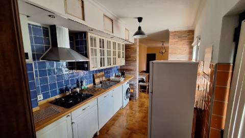 MORADIA T1 - ARRENDAMENTO ANUAL - NO CENTRO DA ALDEIA DO AZINHAL EM CASTRO MARIM - ALGARVE