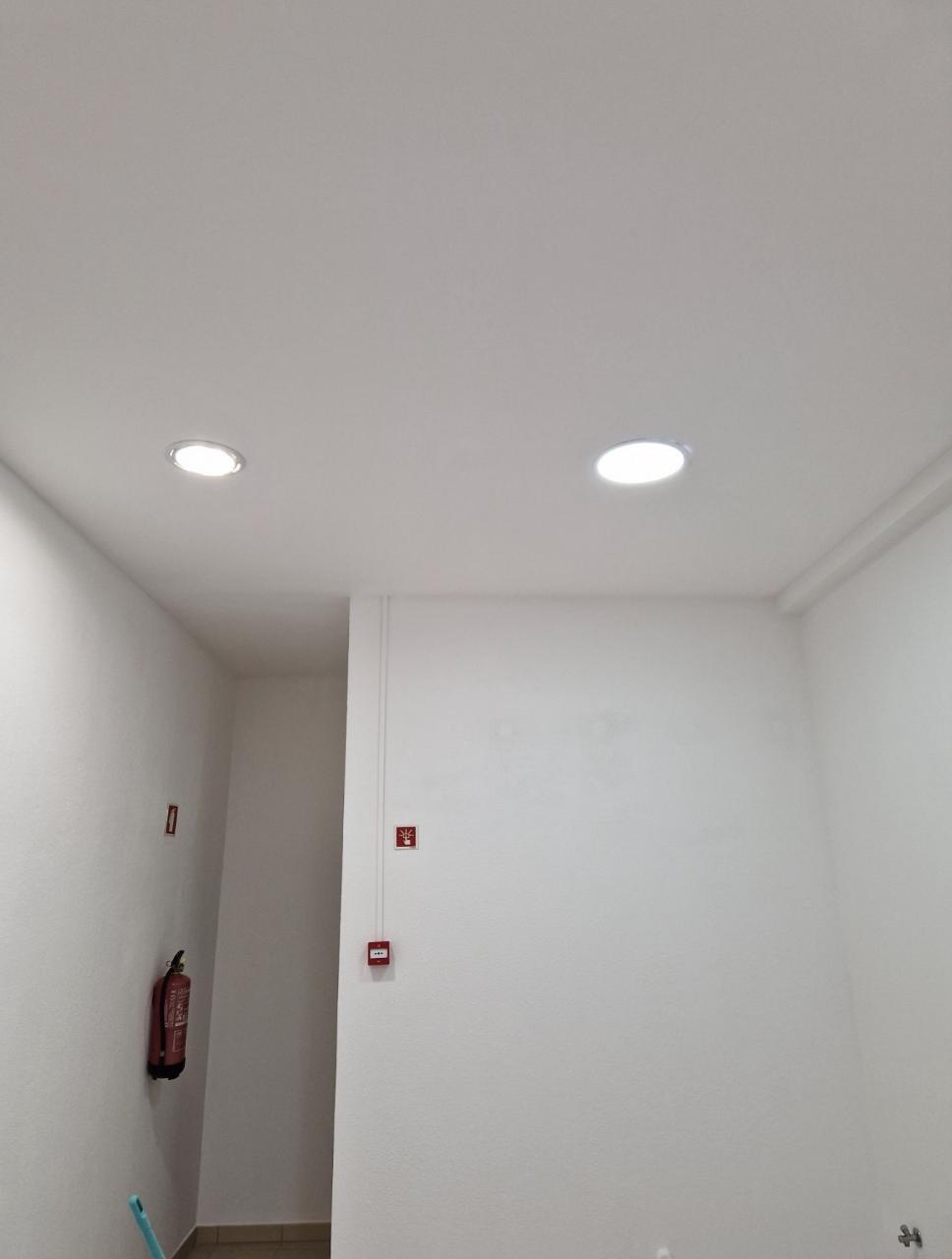 Loja em Monte Gordo - 400m da Praia