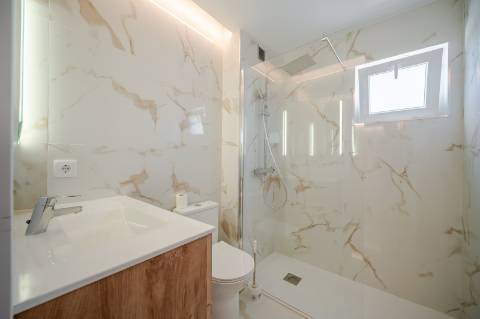 Apartamento T1+1 - Monte Gordo - 500m da Praia