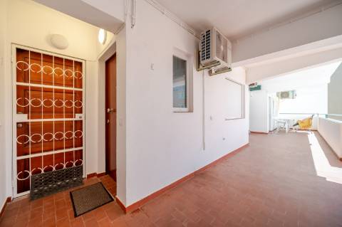 Apartamento T1+1 - Monte Gordo - 500m da Praia