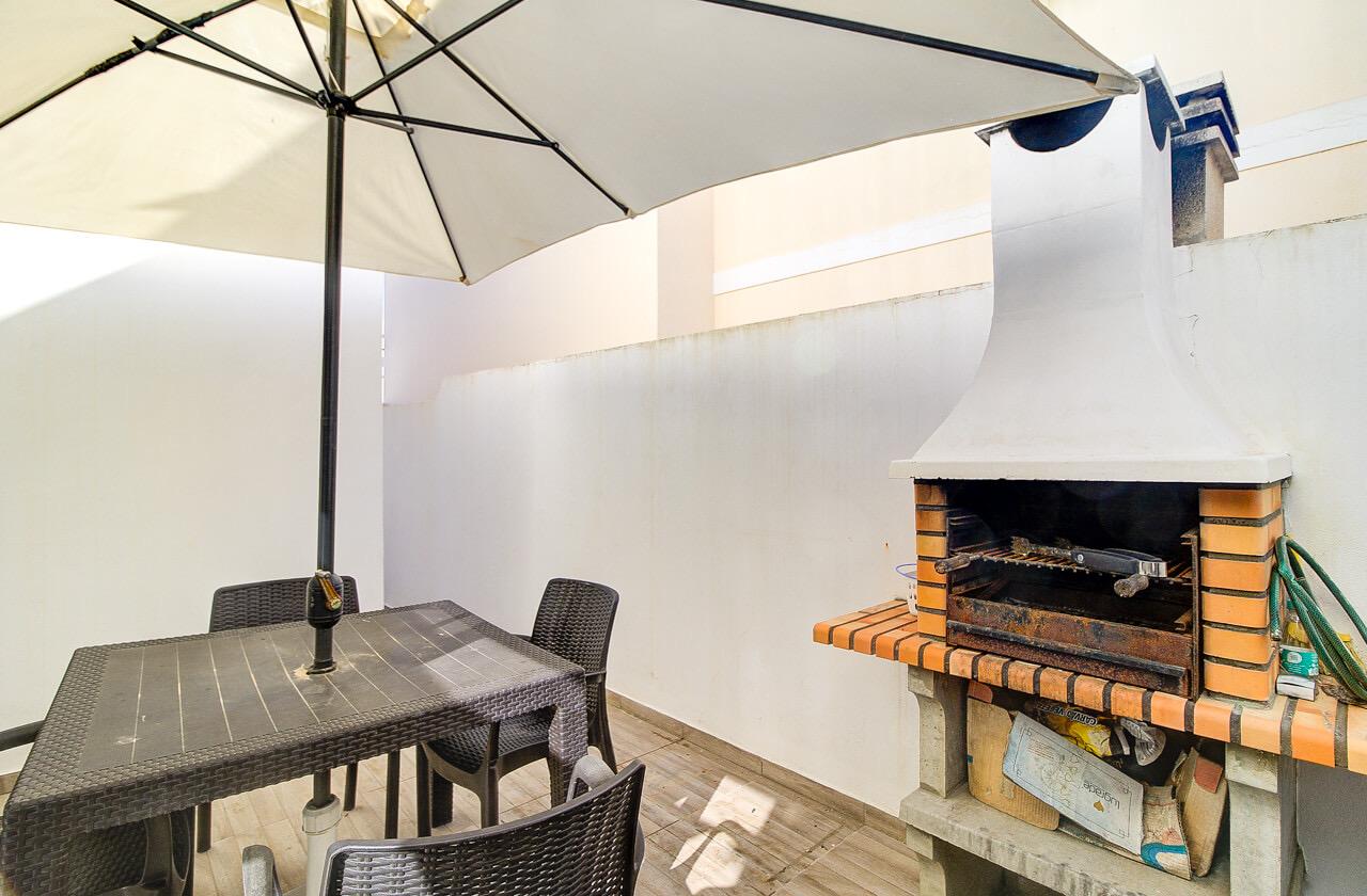 Moradia T2 para Arrendamento Sazonal | 15 de Setembro de 2026 a 15 de Junho de 2027