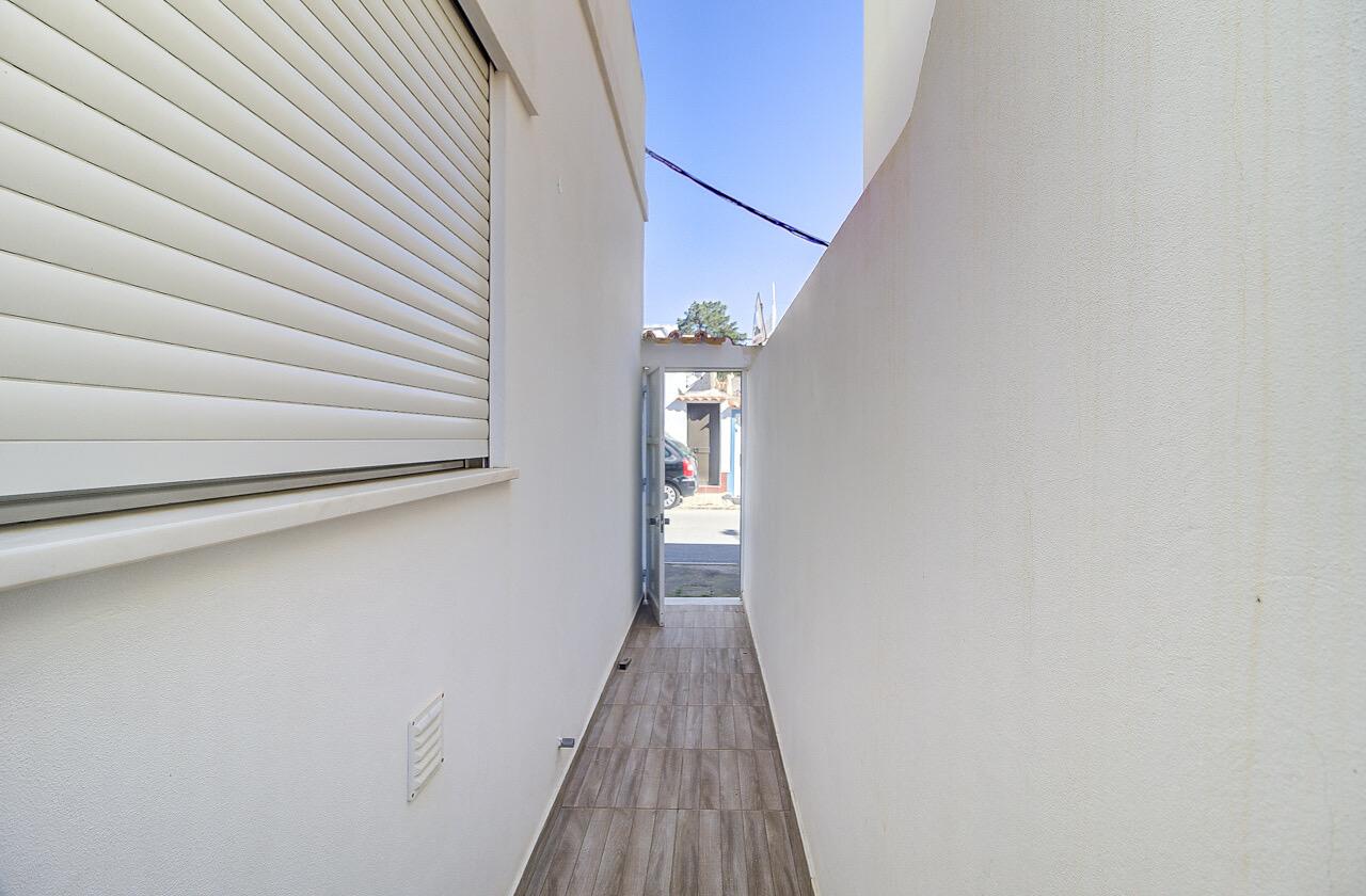 Moradia T2 para Arrendamento Sazonal | 15 de Setembro de 2026 a 15 de Junho de 2027