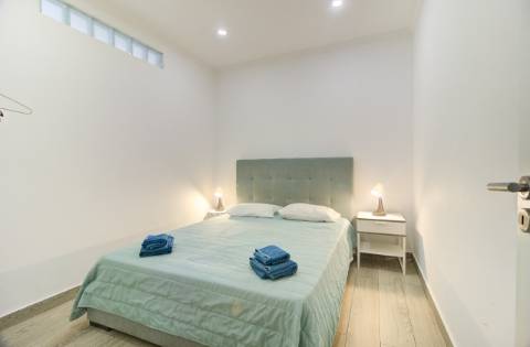 Moradia T2 para Arrendamento Sazonal | 15 de Setembro de 2026 a 15 de Junho de 2027