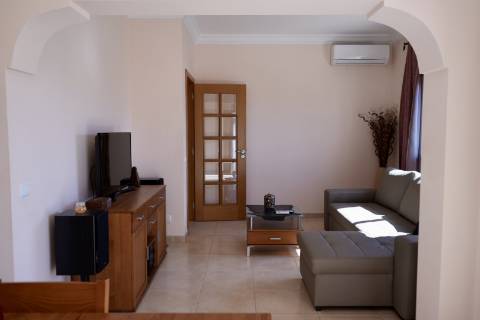 Andar de Moradia T2 + 1 - Lota, Manta Rota