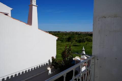 Andar de Moradia T2 + 1 - Lota, Manta Rota