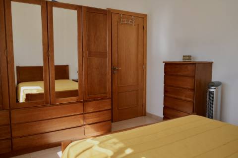 Andar de Moradia T2 + 1 - Lota, Manta Rota