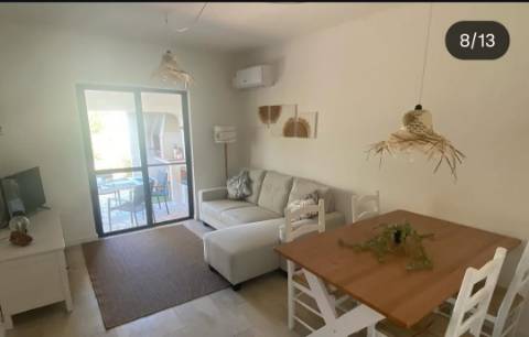 Moradia V2+2 Manta Rota com Piscina situada a 800 mts da Praia para Arrendamento Sazonal de Outubro a Maio