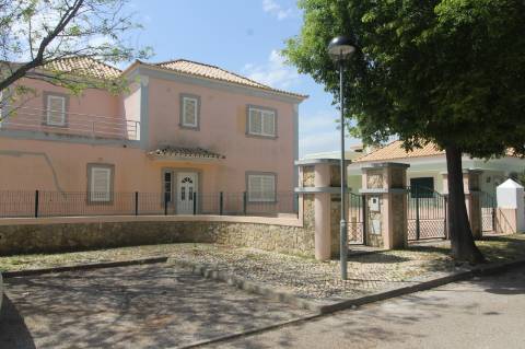 Quinta da Foz, Moradia Isolada.