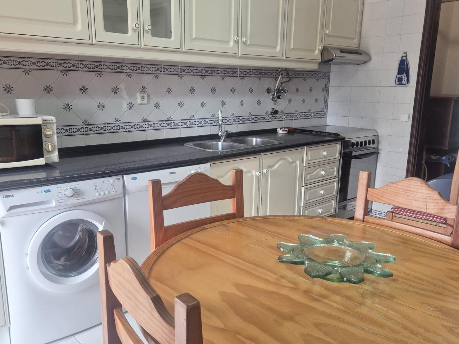 Apartamento T3 para arrendamento anual em Vila Real de Santo António