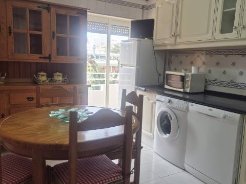 Apartamento T3 para arrendamento anual em Vila Real de Santo António