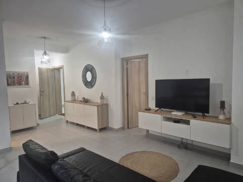 Apartamento T1 com elevador