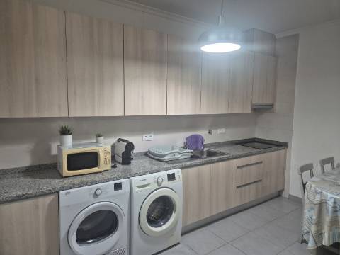 Apartamento T1 com elevador