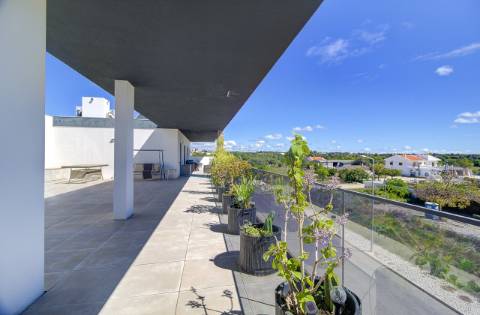 Apartamento T2 Top Floor com espetacular terraço, Cabanas de Tavira