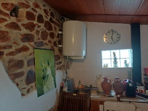 Casa Térrea T2 mobilada com vista sob o Rio Guadiana para Arrendamento Anual.