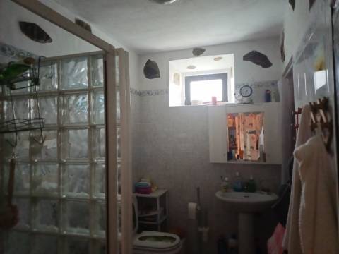 Casa Térrea T2 mobilada com vista sob o Rio Guadiana para Arrendamento Anual.