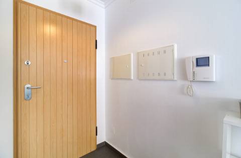 Elegante T2 no rés-do-chão com estilo de vida de resort em VRSA