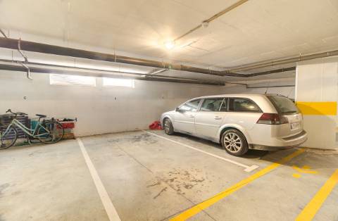 Elegante T2 no rés-do-chão com estilo de vida de resort em VRSA