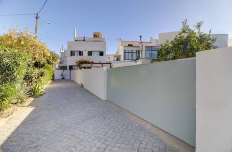 Encantadora moradia T2+1, a poucos metros da Ria Formosa, Cabanas de Tavira