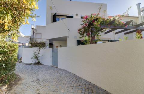 Encantadora moradia T2+1, a poucos metros da Ria Formosa, Cabanas de Tavira