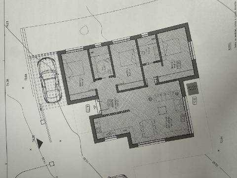 Terreno com 2407m2 com projeto aprovado para moradia térrea T3