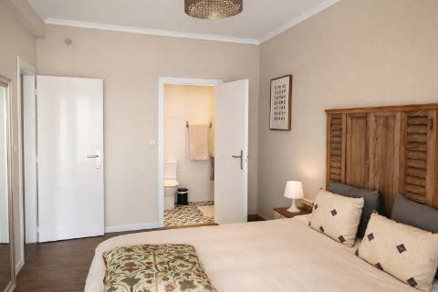 Apartamento T3 Remodelado na Urbanização do Vale Caranguejo, em Tavira!
