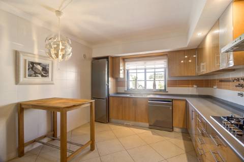 Moradia de Prestígio T4+1 com Piscina Aquecida e Vista Mar - Vila Nova de Cacela