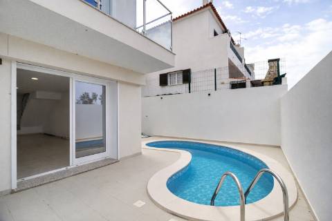 Deslumbrante moradia T3 nova a estrear com piscina, em Altura
