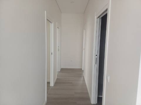 Oportunidade única T3 em Monte Gordo