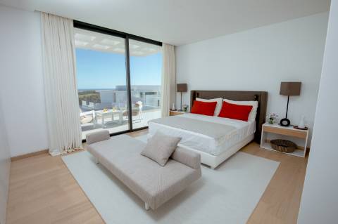 Apartamento T3 Duplex com terraço 84,58 m2 sito no Golf Monte Rei