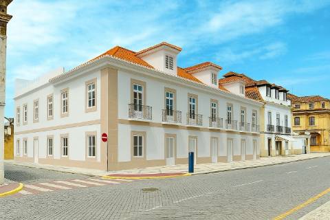 Apartamento T1 à venda em Edifício Pombalino