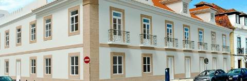 Apartamento T1 à venda em Edifício Pombalino