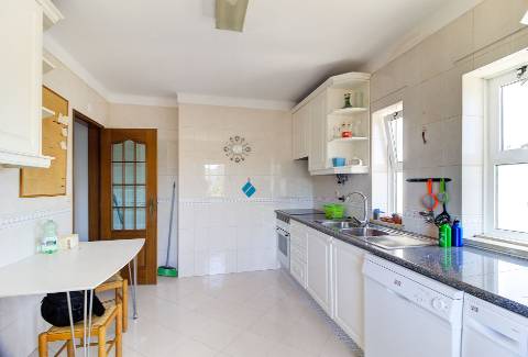 Apartamento T3 | 3.º Andar | Sul/Nascente | Vila Real de Santo António