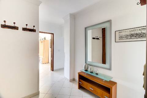 Apartamento T3 | 3.º Andar | Sul/Nascente | Vila Real de Santo António