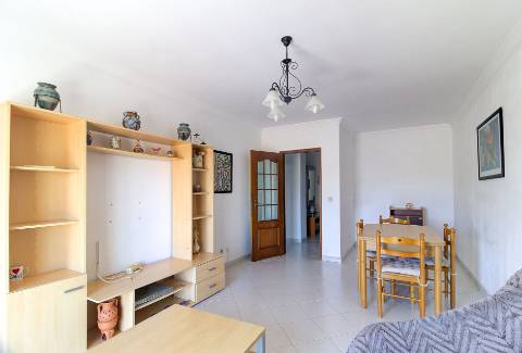 Apartamento T3 | 3.º Andar | Sul/Nascente | Vila Real de Santo António