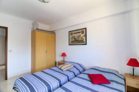 Apartamento T3 | 3.º Andar | Sul/Nascente | Vila Real de Santo António