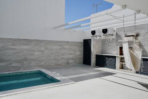 Moradia de Luxo Isolada em Condomínio T3+2 - Manta Rota